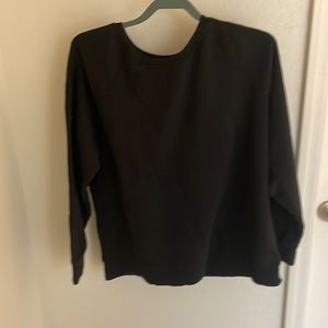 Time and Tru Comfortable Black Sweatshirt